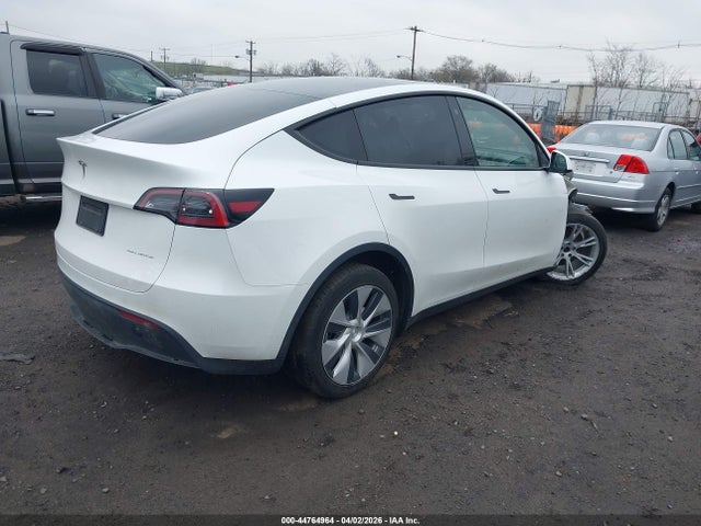 44764964 :رقم المزاد ، 7SAYGAEE8PF689194 vin ، 2023 Tesla Model Y مزاد بيع