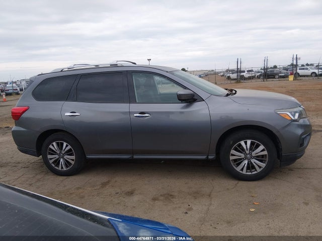 2017 Nissan Pathfinder Platinum/s/sl/sv მანქანა იყიდება აუქციონზე, vin: 5N1DR2MM1HC606560, აუქციონის ნომერი: 44764971