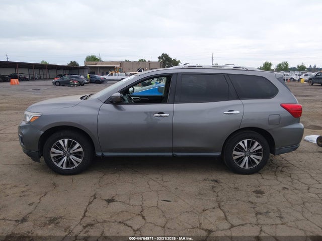 2017 Nissan Pathfinder Platinum/s/sl/sv მანქანა იყიდება აუქციონზე, vin: 5N1DR2MM1HC606560, აუქციონის ნომერი: 44764971