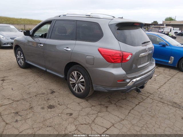 2017 Nissan Pathfinder Platinum/s/sl/sv მანქანა იყიდება აუქციონზე, vin: 5N1DR2MM1HC606560, აუქციონის ნომერი: 44764971
