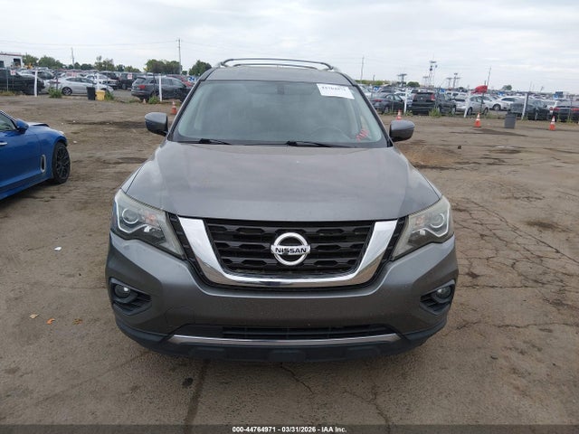 2017 Nissan Pathfinder Platinum/s/sl/sv მანქანა იყიდება აუქციონზე, vin: 5N1DR2MM1HC606560, აუქციონის ნომერი: 44764971