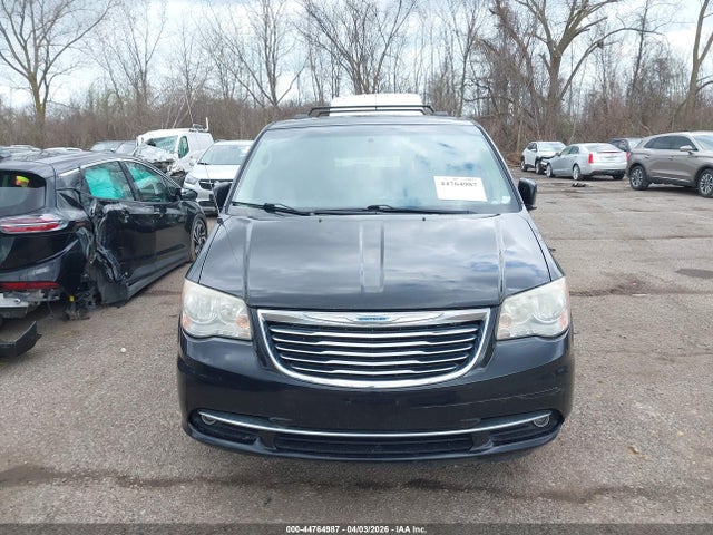 44764987 :رقم المزاد ، 2C4RC1BG2DR706882 vin ، 2013 Chrysler Town & Country Touring مزاد بيع