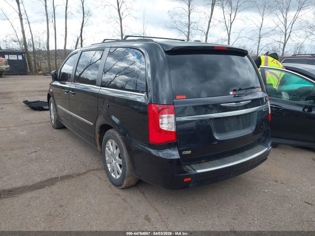 44764987 :رقم المزاد ، 2C4RC1BG2DR706882 vin ، 2013 Chrysler Town & Country Touring مزاد بيع