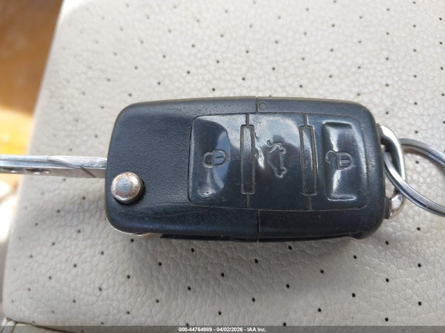 Продажа на аукционе авто 2007 Volkswagen Eos 2.0t, vin: WVWAA71F77V043468, номер лота: 44764989
