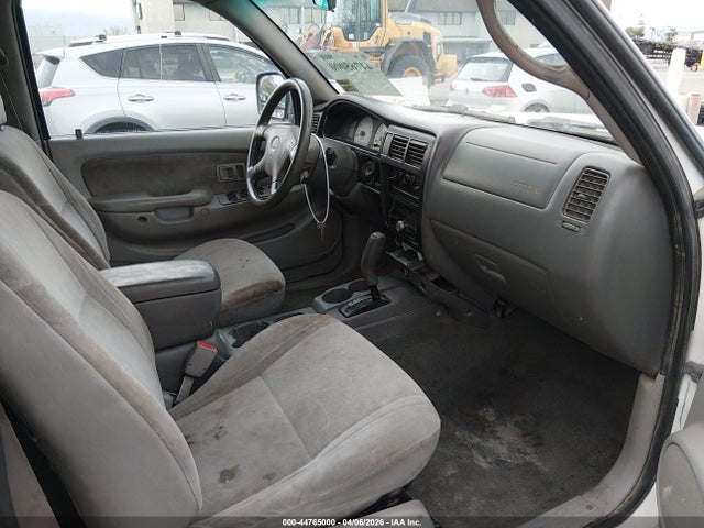 2001 TOYOTA TACOMA 5TEGN92NX1Z764470 Photo 4