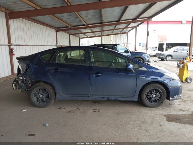 Toyota Prius Two 2015 JTDKN3DU8F1970061 Image 13