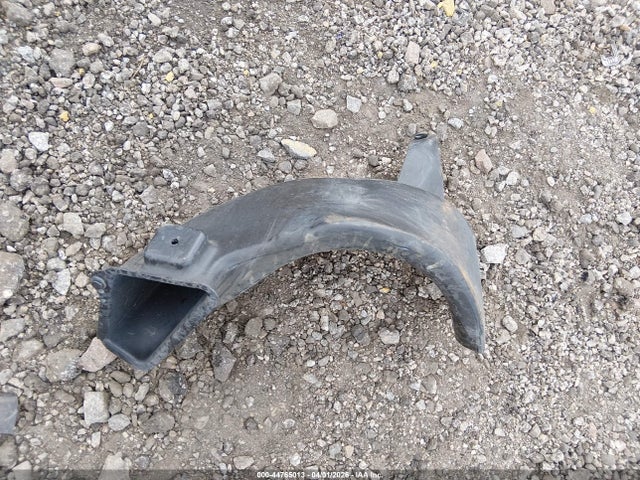 44765013 :رقم المزاد ، 1G1YY26U765129987 vin ، 2006 Chevrolet Corvette مزاد بيع