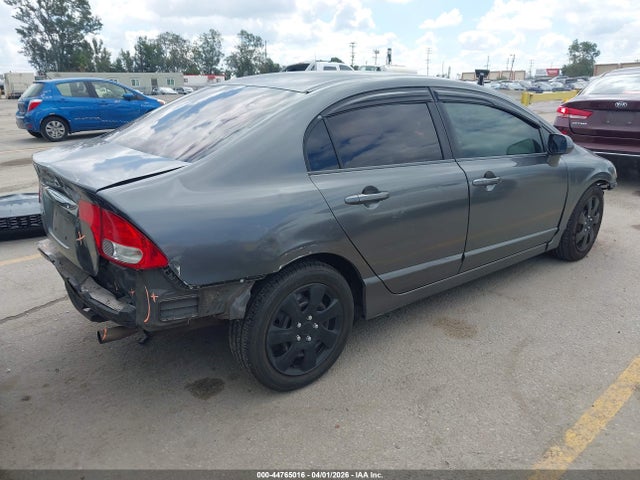 2010 HONDA CIVIC 2HGFA1F55AH331736 Photo 3