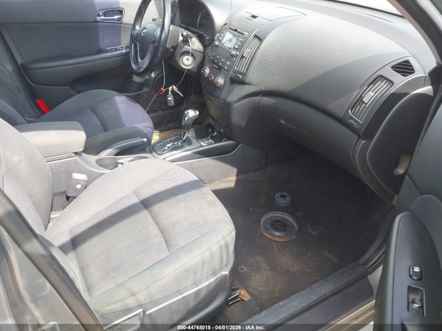44765018 :رقم المزاد ، KMHDC8AE4AU073041 vin ، 2010 Hyundai Elantra Touring Se مزاد بيع