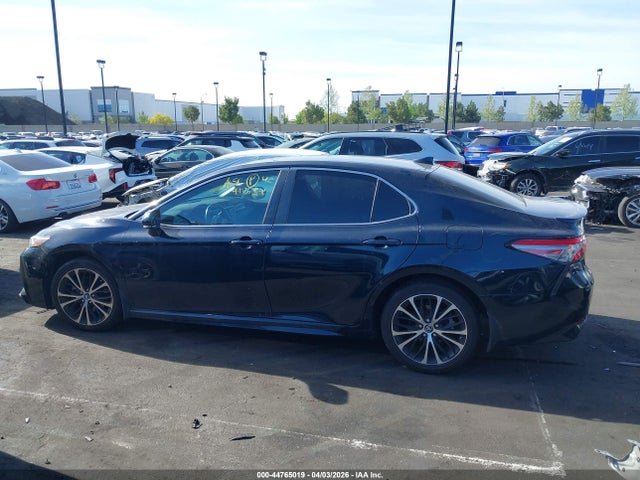 4T1B11HK8KU274300 Toyota CAMRY SE