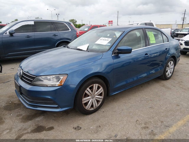 44765039 :رقم المزاد ، 3VW2B7AJ4HM307986 vin ، 2017 Volkswagen Jetta 1.4t S مزاد بيع