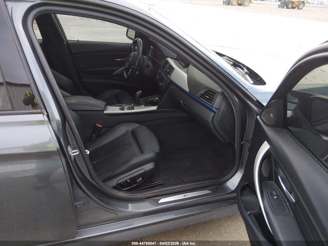 2015 Bmw 335i Xdrive მანქანა იყიდება აუქციონზე, vin: WBA3B9G59FNR94444, აუქციონის ნომერი: 44765047