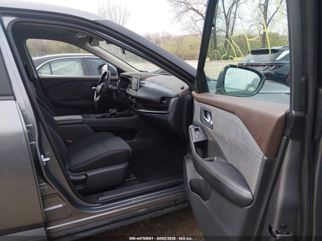 2023 Nissan Rogue Sv Fwd მანქანა იყიდება აუქციონზე, vin: 5N1BT3BA0PC898756, აუქციონის ნომერი: 44765061