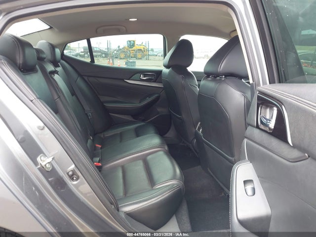 44765066 :رقم المزاد ، 1N4AA6AP8HC412019 vin ، 2017 Nissan Maxima 3.5 Sv مزاد بيع