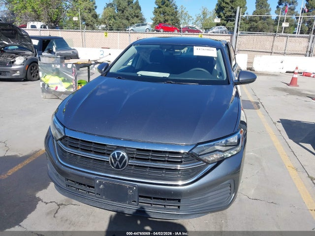 Продажа на аукционе авто 2023 Volkswagen Jetta 1.5t S, vin: 3VW5M7BU5PM005654, номер лота: 44765069