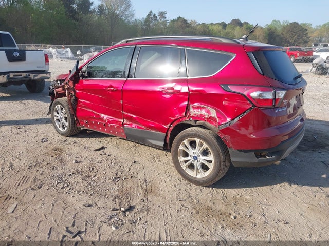 44765073 :رقم المزاد ، 1FMCU0HD6JUA20607 vin ، 2018 Ford Escape Sel مزاد بيع