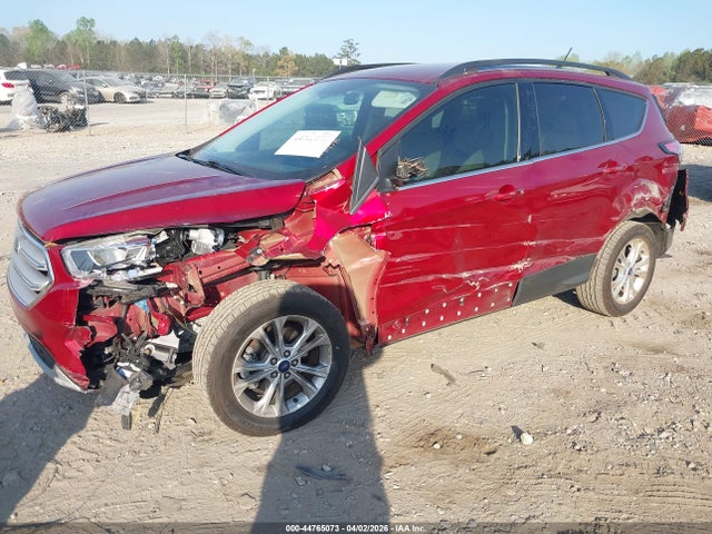 44765073 :رقم المزاد ، 1FMCU0HD6JUA20607 vin ، 2018 Ford Escape Sel مزاد بيع