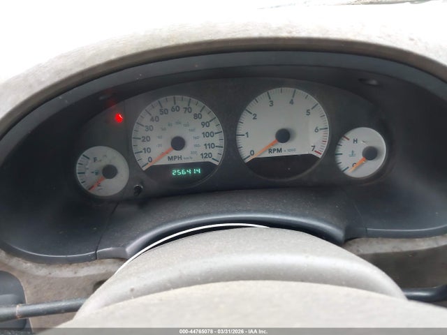 2005 CHRYSLER TOWN & COUNTRY 2C4GP44R15R398312 Photo 6