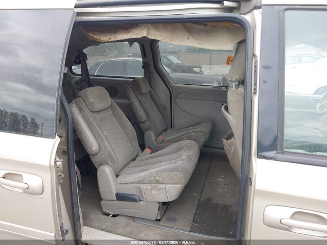 2005 CHRYSLER TOWN & COUNTRY 2C4GP44R15R398312 Photo 7