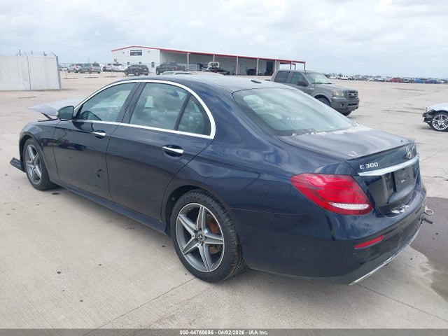 Продаж на аукціоні авто 2018 Mercedes-benz E 300, vin: WDDZF4JB0JA304444, номер лоту: 44765096