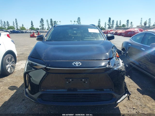 Toyota BZ4X XLE 2025 JTMAAAAA5SA073022 Image 12