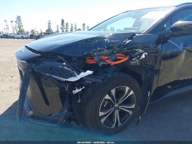 Toyota BZ4X XLE 2025 JTMAAAAA5SA073022 Image 6