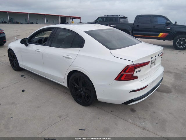 7JRL12TMXRG299958 Volvo S60 B5 Ultimate Dark Theme