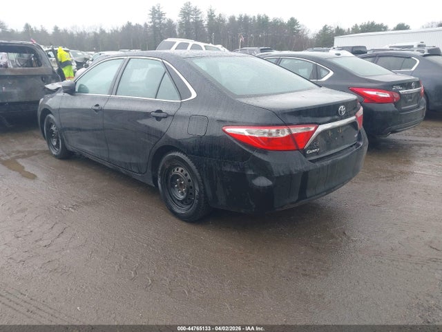 Toyota CAMRY LE 2017 4T1BF1FK3HU729132 Image 3