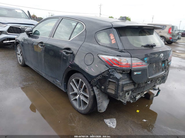 2015 LEXUS CT 200H JTHKD5BH3F2235159 Photo 2