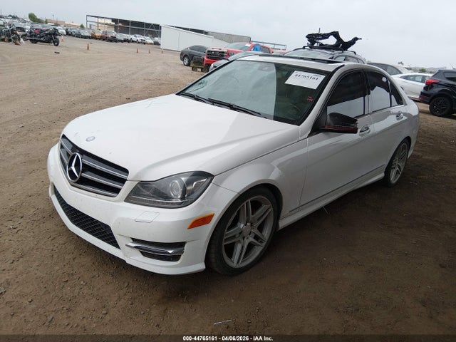 44765161 :رقم المزاد ، WDDGF4HB3DR273872 vin ، 2013 Mercedes-benz C 250 Sport مزاد بيع