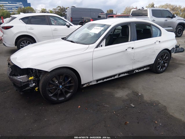 2016 Bmw 328i მანქანა იყიდება აუქციონზე, vin: WBA8E9C52GK648239, აუქციონის ნომერი: 44765179