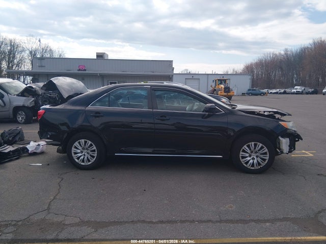 Продажа на аукционе авто 2014 Toyota Camry Le, vin: 4T4BF1FK2ER389859, номер лота: 44765201