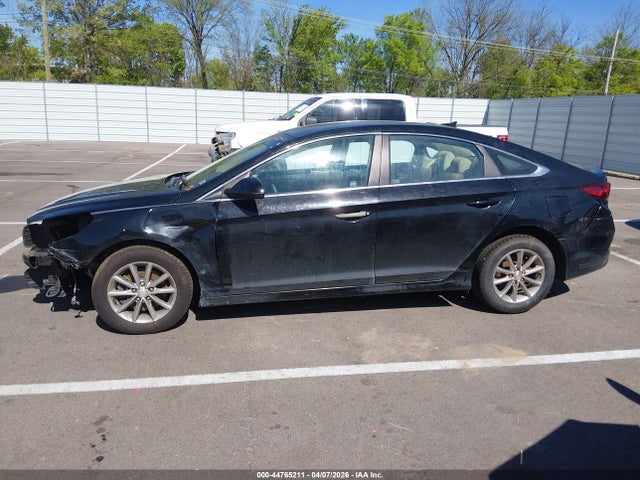 Продажа на аукционе авто 2018 Hyundai Sonata Se, vin: 5NPE24AF7JH671812, номер лота: 44765211