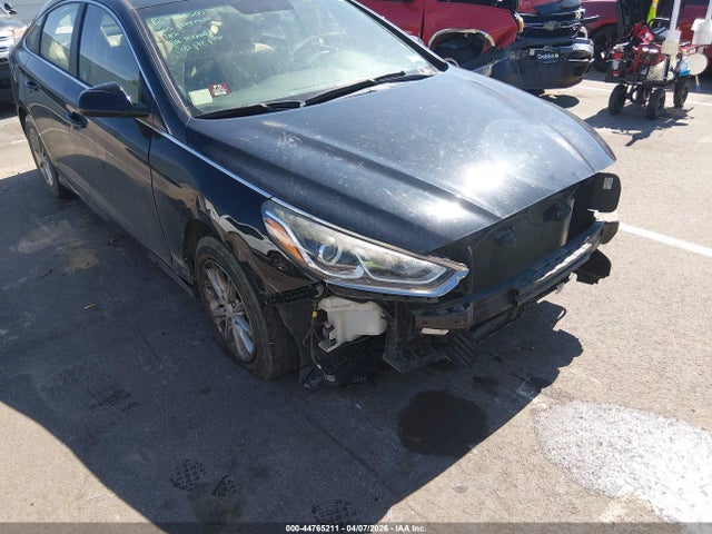 Продажа на аукционе авто 2018 Hyundai Sonata Se, vin: 5NPE24AF7JH671812, номер лота: 44765211