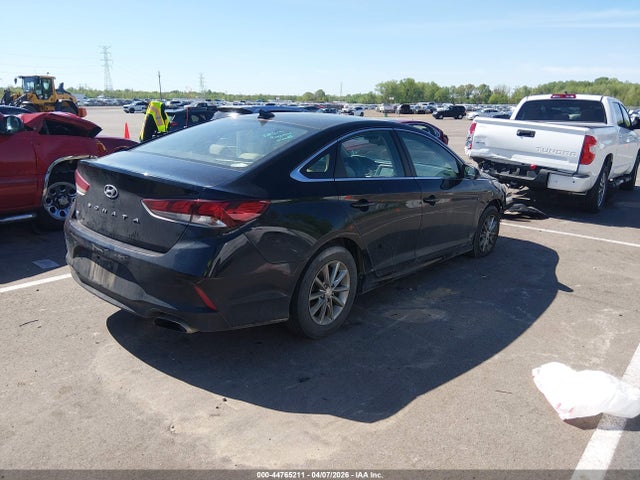 Продажа на аукционе авто 2018 Hyundai Sonata Se, vin: 5NPE24AF7JH671812, номер лота: 44765211