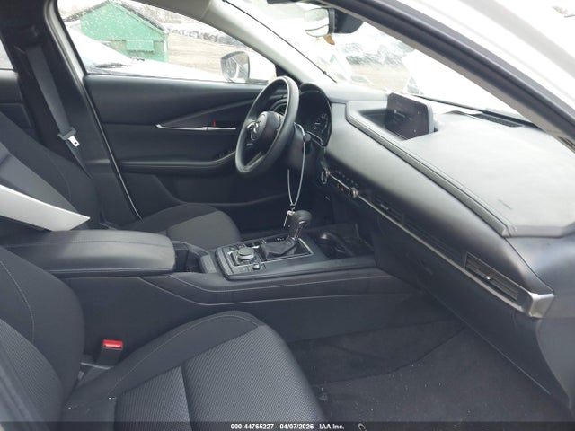 44765227 :رقم المزاد ، 3MVDMBAM7RM700089 vin ، 2024 Mazda Cx-30 2.5 S مزاد بيع