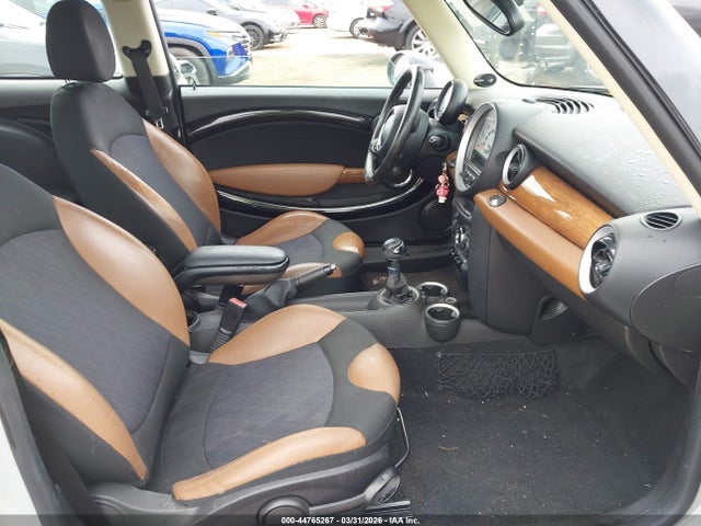 2011 MINI COOPER WMWSU3C5XBT093825 Photo 4