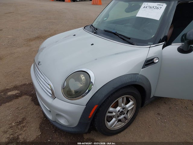 2011 MINI COOPER WMWSU3C5XBT093825 Photo 5