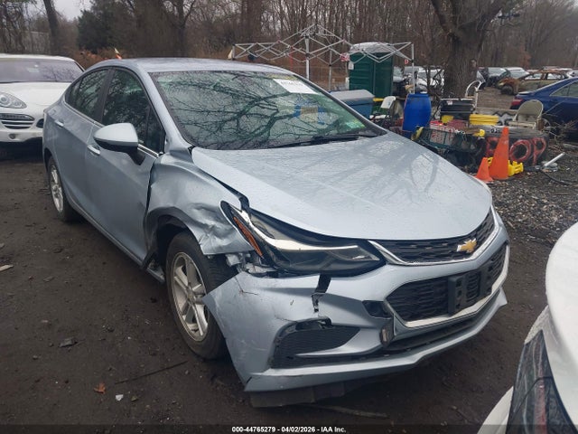 44765279 :رقم المزاد ، 1G1BE5SM5H7120430 vin ، 2017 Chevrolet Cruze Lt Auto مزاد بيع