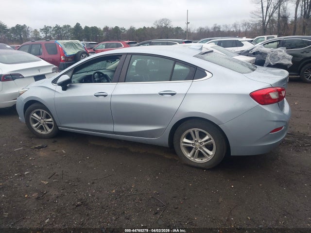 44765279 :رقم المزاد ، 1G1BE5SM5H7120430 vin ، 2017 Chevrolet Cruze Lt Auto مزاد بيع