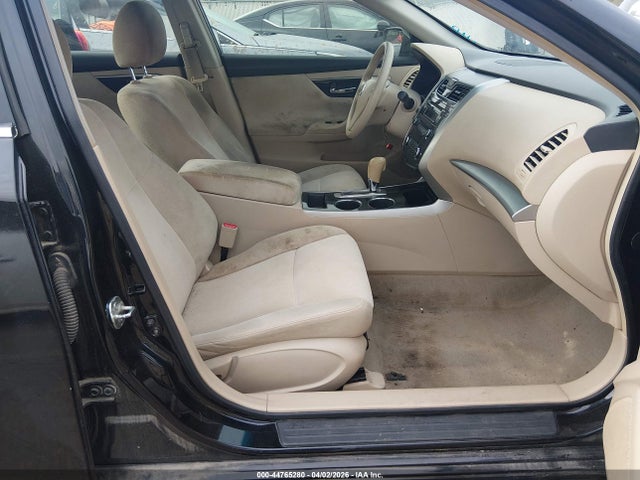 2013 Nissan Altima 2.5 S მანქანა იყიდება აუქციონზე, vin: 1N4AL3AP0DN448567, აუქციონის ნომერი: 44765280