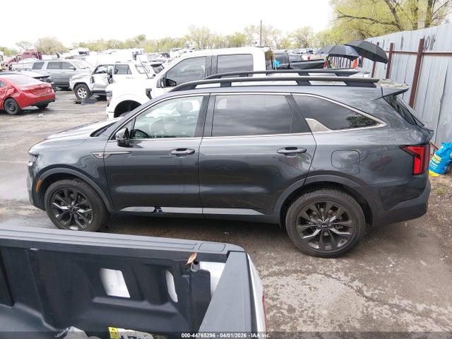 KIA SORENTO EX 2021 5XYRHDLFXMG068801 Image 14