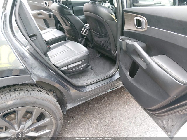 KIA SORENTO EX 2021 5XYRHDLFXMG068801 Image 8