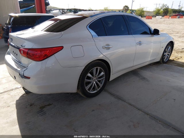 2016 Infiniti Q50 3.0t Premium მანქანა იყიდება აუქციონზე, vin: JN1EV7AP1GM300390, აუქციონის ნომერი: 44765313