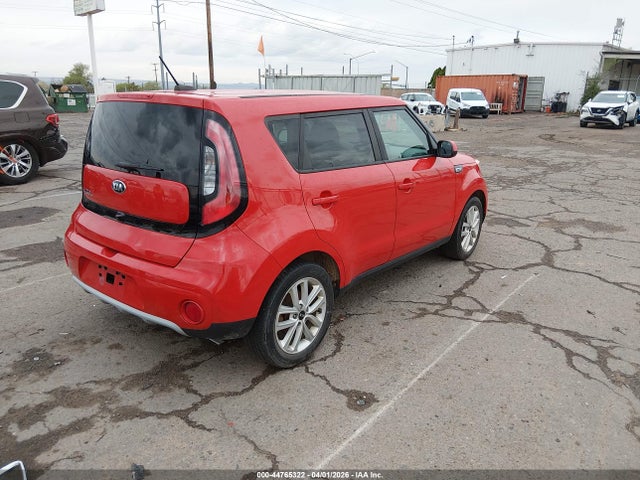 KIA SOUL + 2019 KNDJP3A55K7664445 Image 4