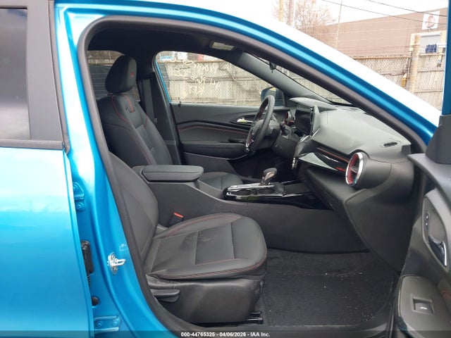 2025 Chevrolet Trax Fwd 2rs მანქანა იყიდება აუქციონზე, vin: KL77LJEP9SC149801, აუქციონის ნომერი: 44765325