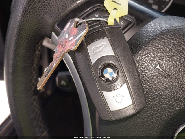 44765333 :رقم المزاد ، WBAUN1C5XBVH77999 vin ، 2011 Bmw 128i مزاد بيع