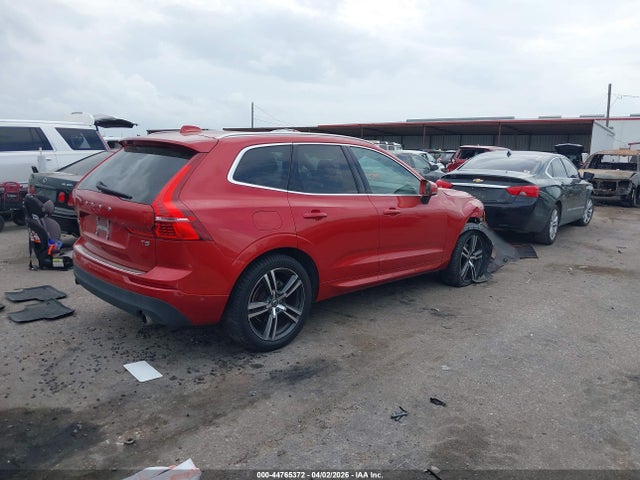 2019 Volvo Xc60 T5 Momentum მანქანა იყიდება აუქციონზე, vin: LYV102DK5KB176334, აუქციონის ნომერი: 44765372
