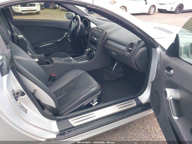 Auction sale of the 2005 Mercedes-benz Slk 350, vin: WDBWK56F65F043046, lot number: 44765371