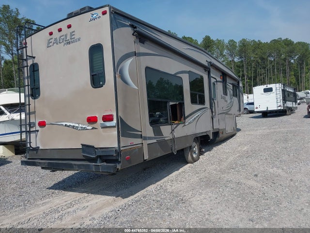 44765382 :رقم المزاد ، 1UJCJ0BU4D1LM0083 vin ، 2013 Jayco Eagle مزاد بيع